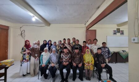 Pascasarjana UIN Suska Riau Visitasi ke STAI Denpasar